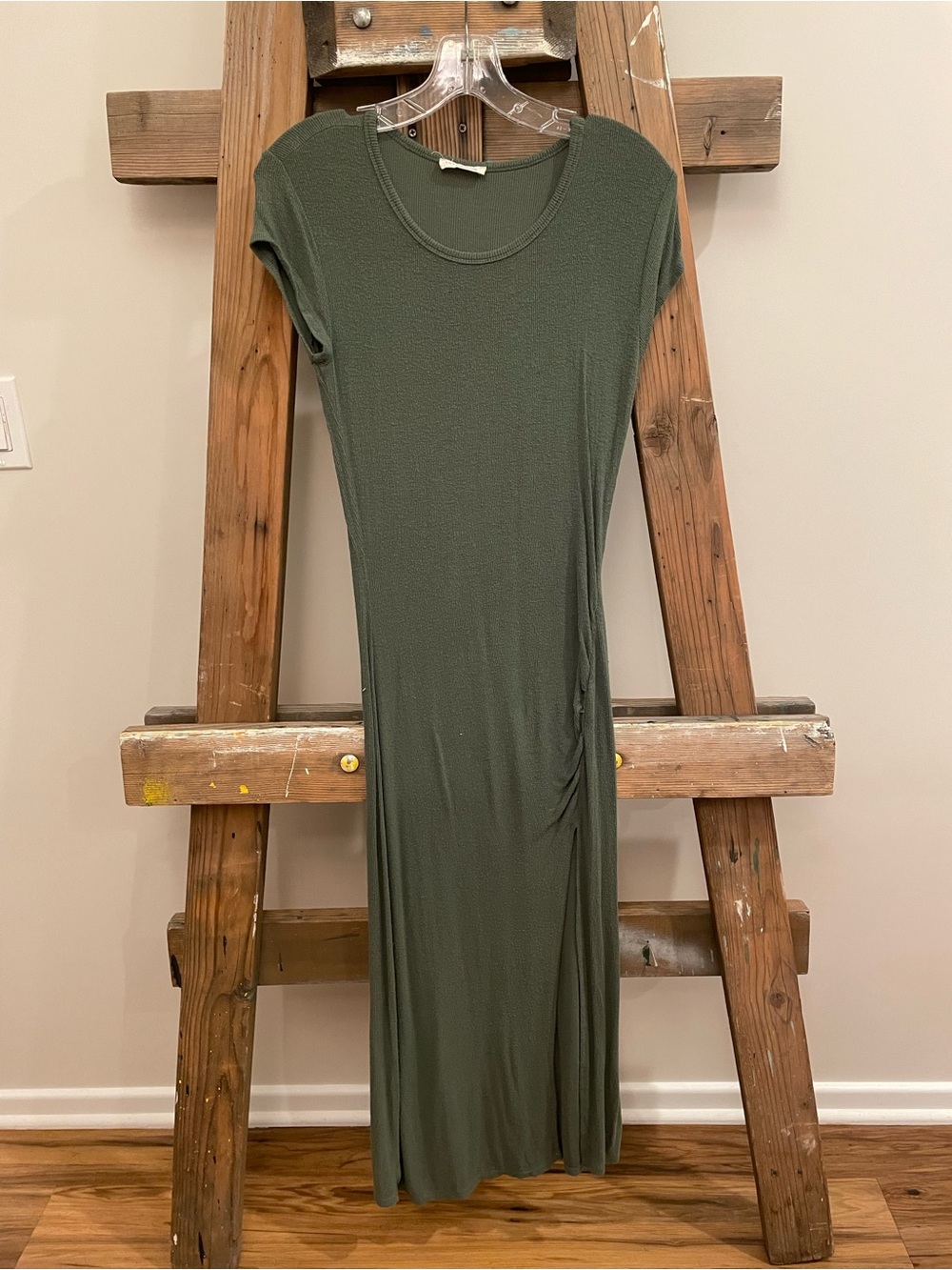 lovestitch Olive Green Cap-Sleeve Maxi Dress